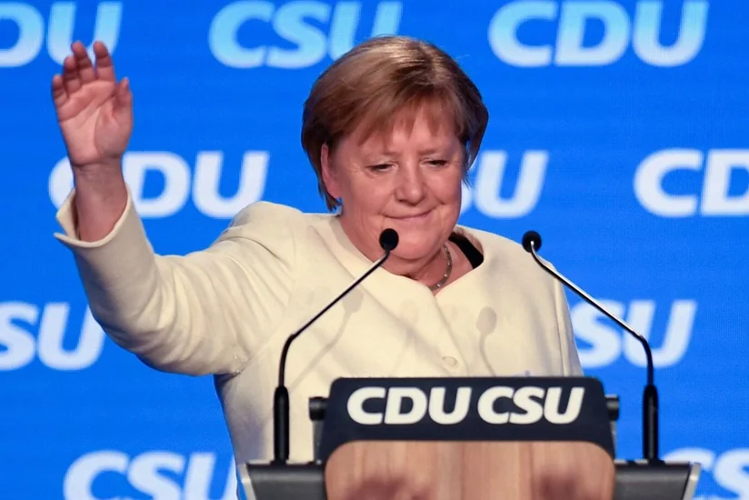 Angela Merkelin şərəfinə qızıl sikkə hazırlanıb