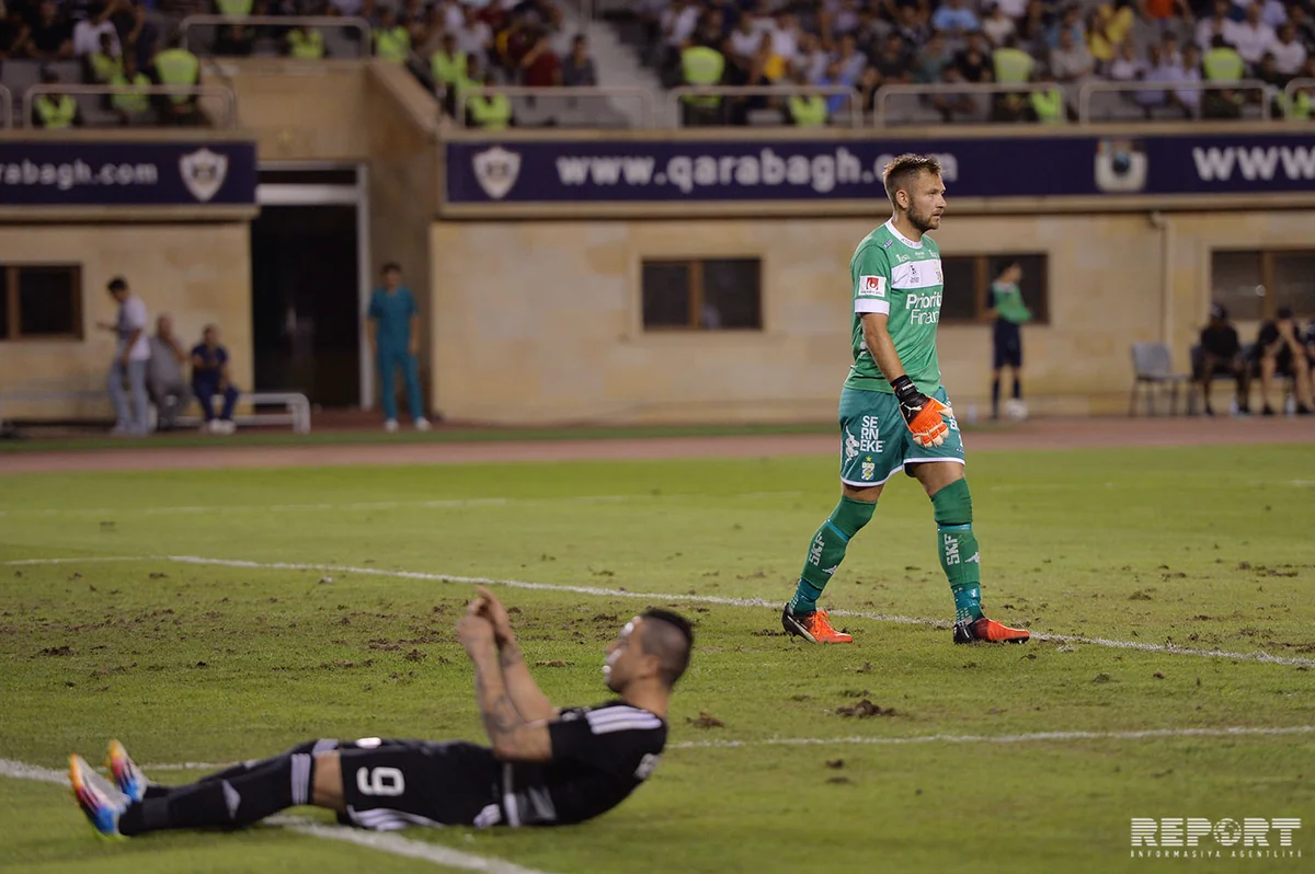 Respublika stadionunun direktoru ot örtüyünün bərbad vəziyyətdə olmasının səbəbini açıqlayıb