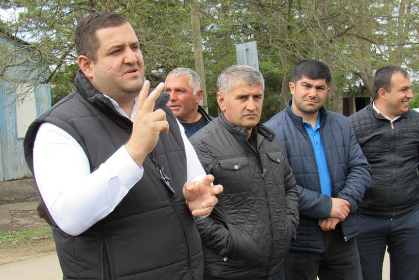 Dmanisinin icra başçısı azərbaycanlıların problemləri ilə maraqlanıb