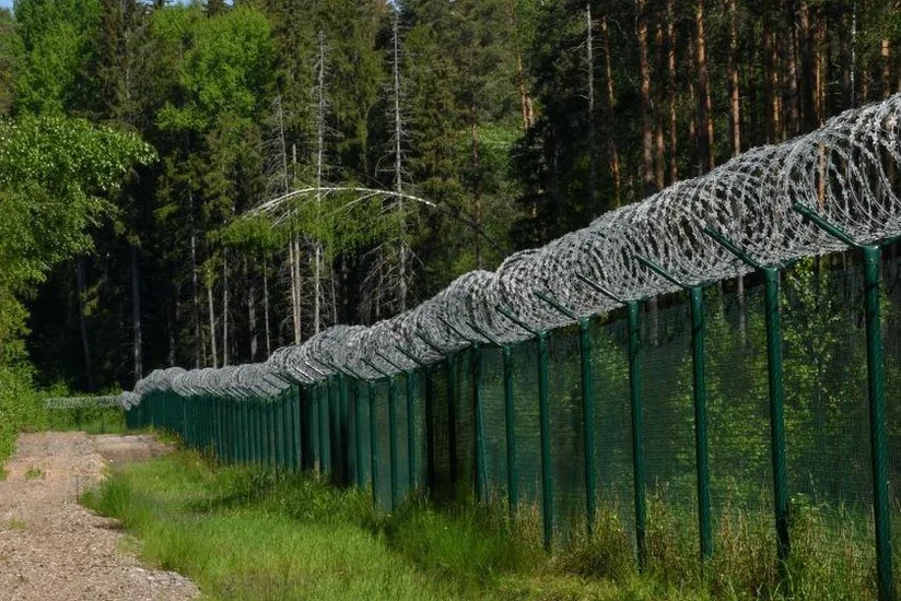 Latviya Belarusla sərhədin mühafizəsini gücləndirir