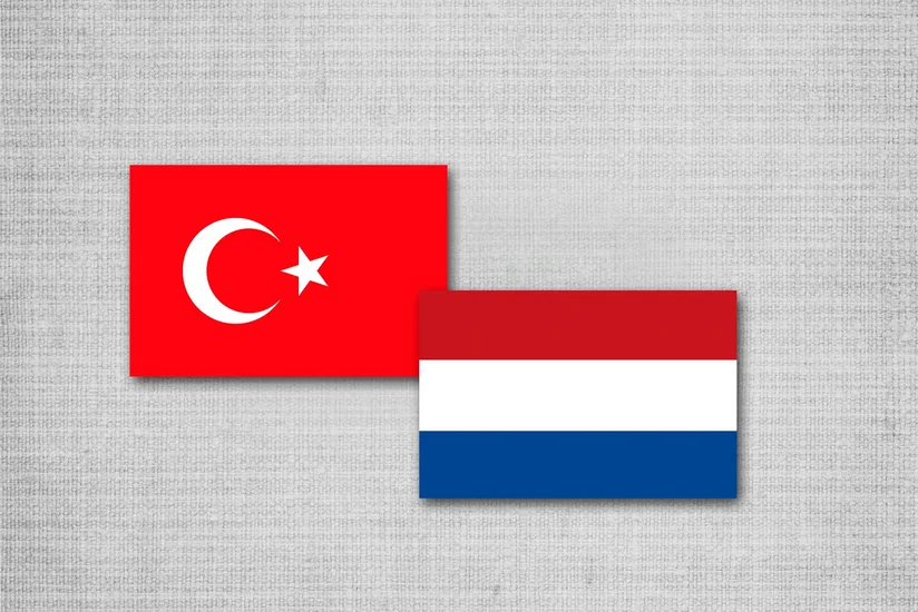 Niderland Türkiyə ilə diplomatik əlaqələri kəsib