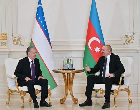 Azərbaycan Prezidenti İlham Əliyev Özbəkistan Prezidenti Şavkat Mirziyoyev ilə görüşüb - YENİLƏNİB