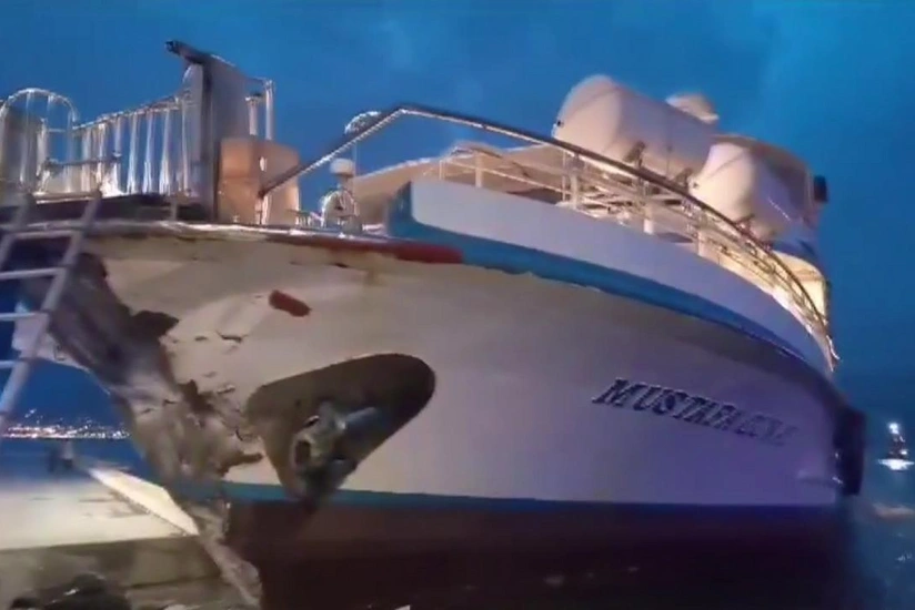 Türkiyədə 80 nəfərin olduğu bərə Egey dənizində sahilə çırpılıb