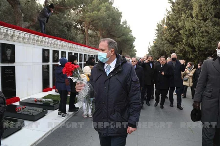 Ambassadors of EU countries commemorate victims of January tragedy