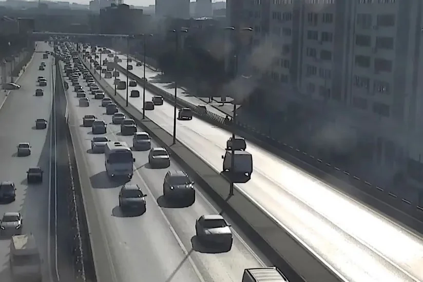 Bakının bir sıra yollarında tıxac yaranıb