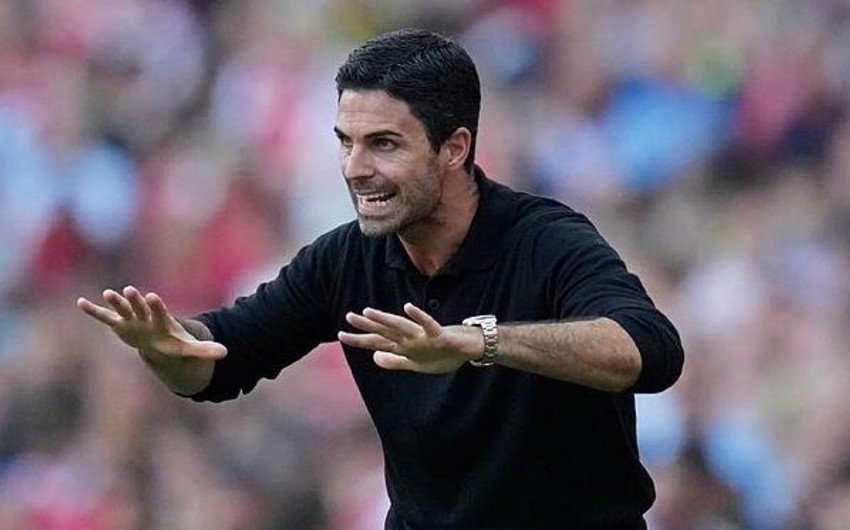 Arsenalın baş məşqçisi futbolçuların sayıqlığını yoxlamaq üçün maraqlı üsula əl atıb