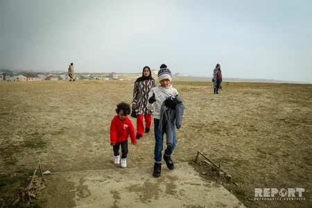Turist bolluğu yaşayan şəraitsiz qoruq - REPORTAJ