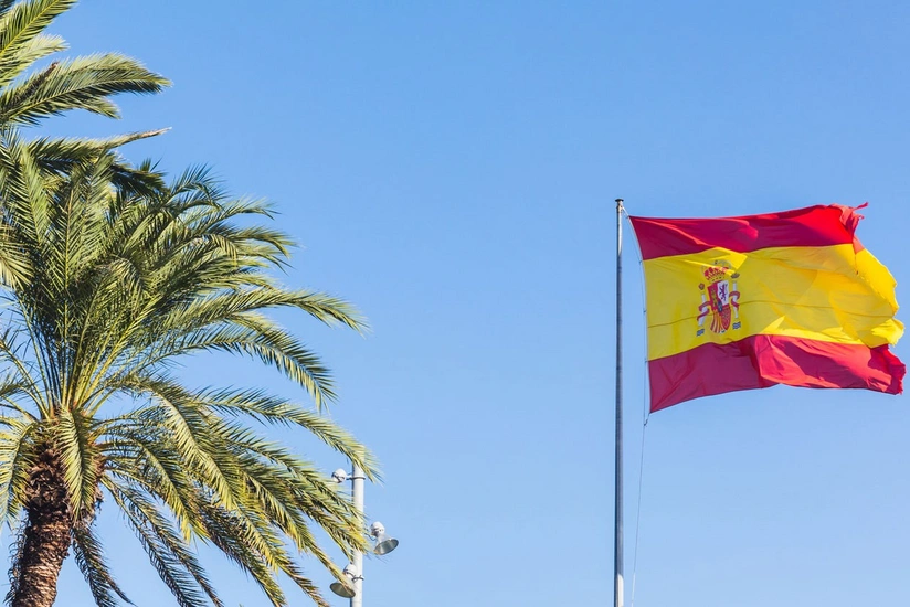 İspaniyada pandemiya qurbanlarının xatirəsinə matəm elan edildi