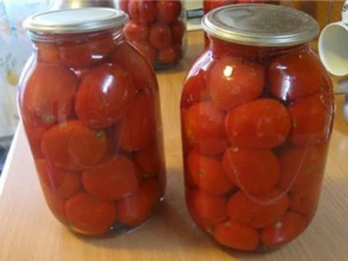 Bərdədə qadın pomidor tutmasından zəhərlənib