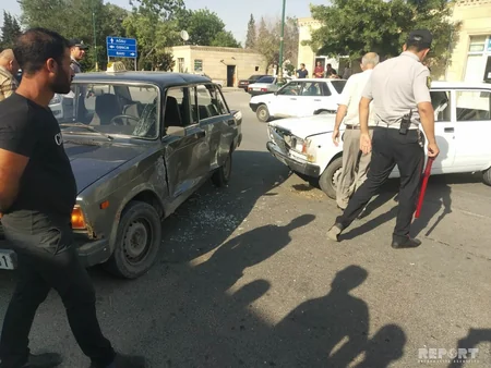 Kürdəmirdə yol qəzası baş verib - FOTO