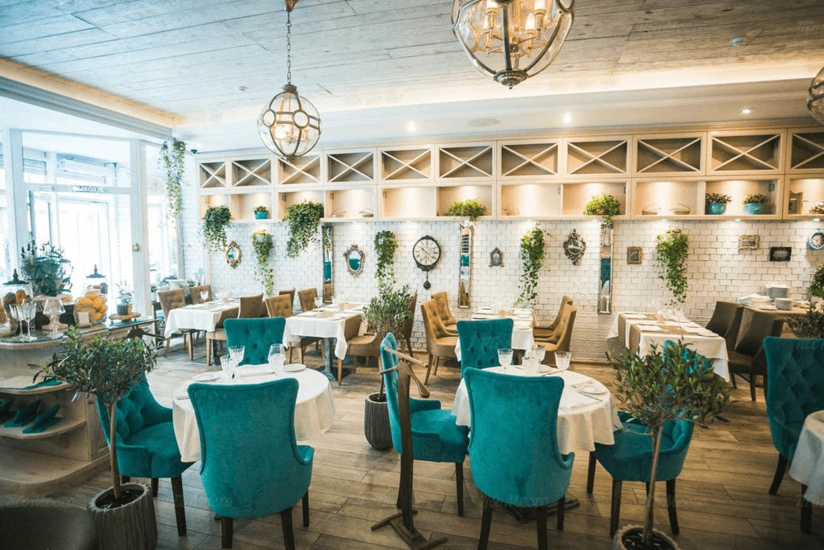 Turnover of public catering in Baku rises by nearly 6%