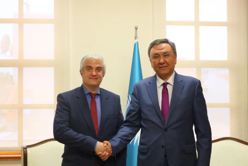 TDT Baş katibi Danimarka səfiri ilə iqtisadi məsələləri müzakirə edib