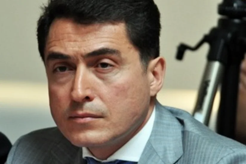 Əli Hüseynli: Tələbələri göndərməkdənsə, daha effektiv olar ki, xaricdən müəllimləri Azərbaycana dəvət edək