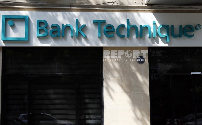 ​Bank Technique müştərilərin kart hesablarını dondurub