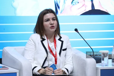 Din Xadimlərinin Forumunda dünyəvi dövlətdə dini təhsil modelləri müzakirə edilib