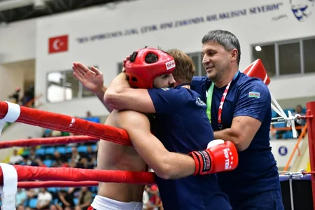 İslamiada: Azərbaycan kikboksinqdə daha bir qızıl medal qazanıb