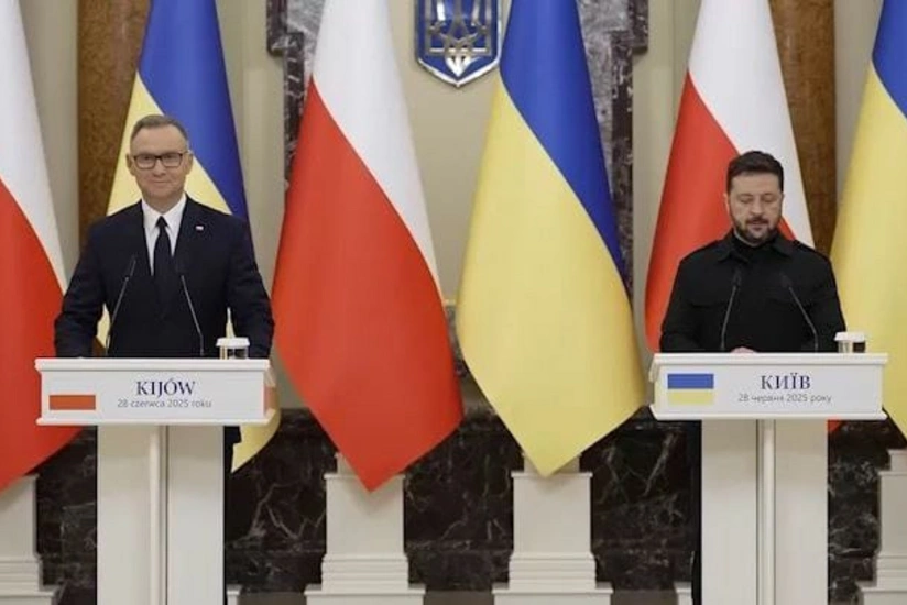 Zelenski Trampla son görüşdən razı qaldığını açıqlayıb