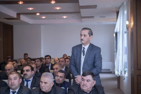 Nazir müavini: Fermerlər payızlıq əkin sahələrinin bəyan edilməsində fəal iştirak etməlidir