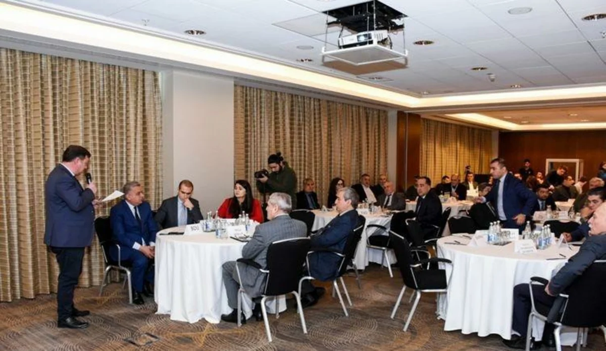 Bakıda ovçuluqla bağlı beynəlxalq forum keçirilir - FOTO