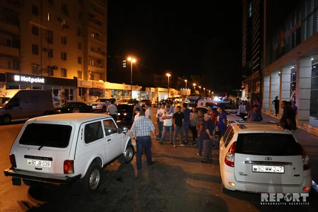 Bakıda üç maşın toqquşub, 2 nəfər xəsarət alıb - FOTO - VİDEO