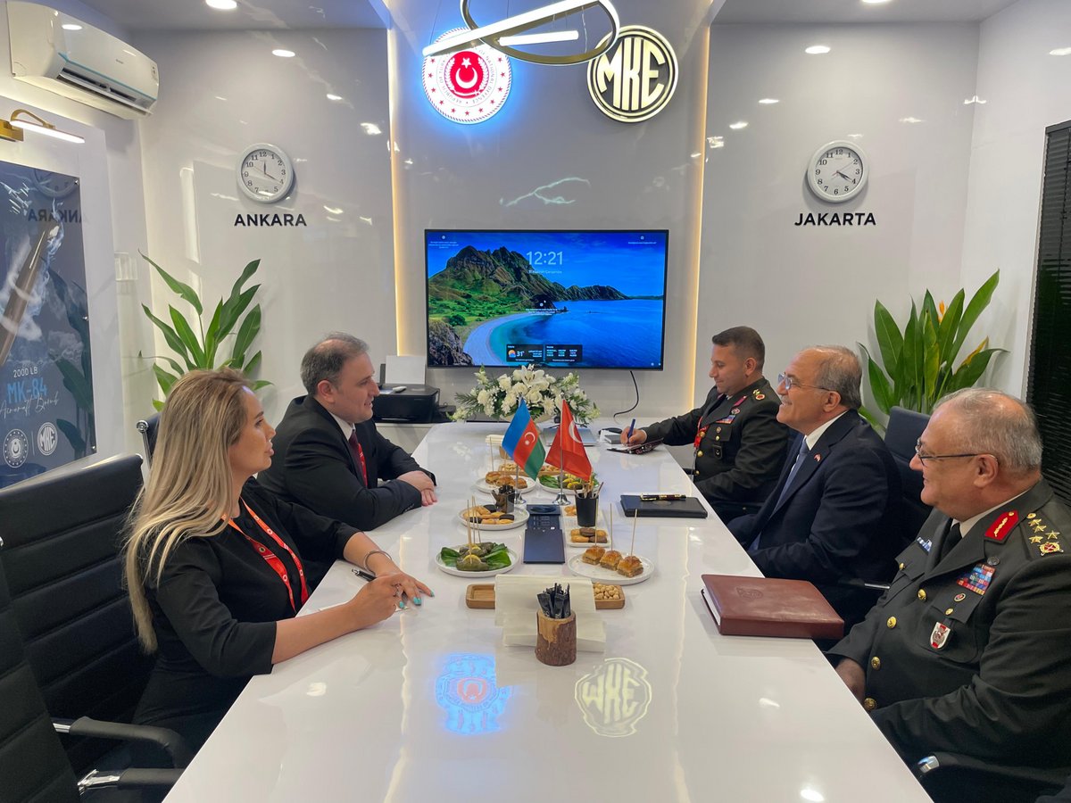 Azerbaijani delegation participates in Indo Defense 2024 exhibition in Jakarta