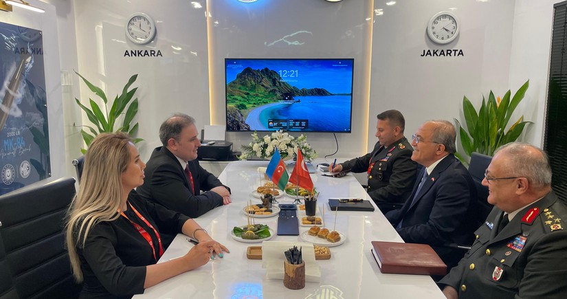 Azərbaycan nümayəndə heyəti Cakartada “Indo Defence 2024” sərgisində iştirak edir 