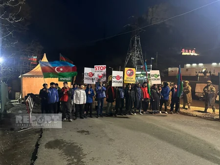 Xankəndi-Laçın yolu: Aksiya gecə saatlarında da davam edir, 118 avtomobil maneəsiz keçib