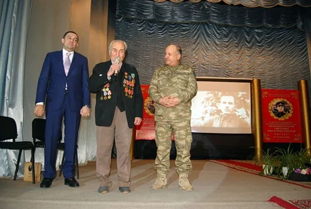 Gəncə qarnizonunda Həzi Aslanovun 110 illiyinə həsr olunan kinofilmlər festivalı başlanıb - VİDEO