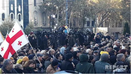 На акции протеста в Тбилиси присутствовали 5,5 тысяч человек - ОБНОВЛЕНО - ФОТО