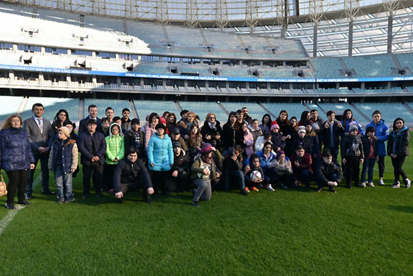 Azerbaijan national team footballers meet with Down syndrome children