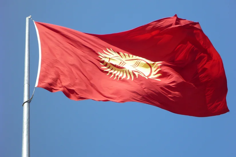 Embassy of Kyrgyzstan in Baku lowered flag to half-staff for victims of air crash
