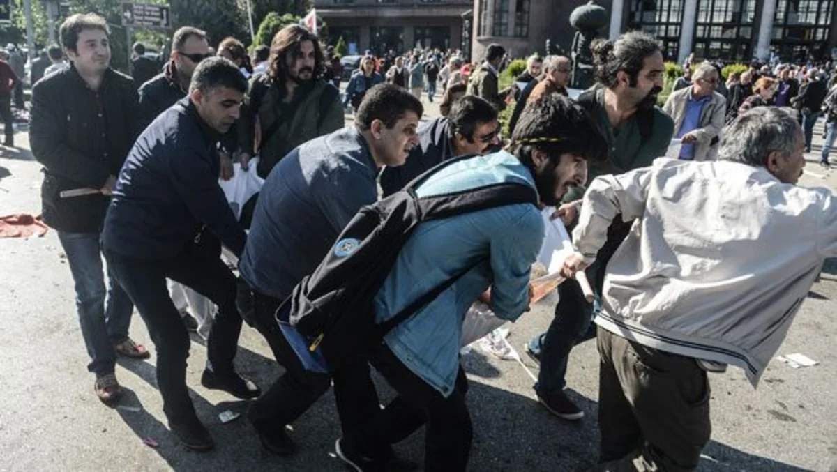 ​KİV: Ankarada terror aktı törədənlərin kimliyi müəyyənləşib