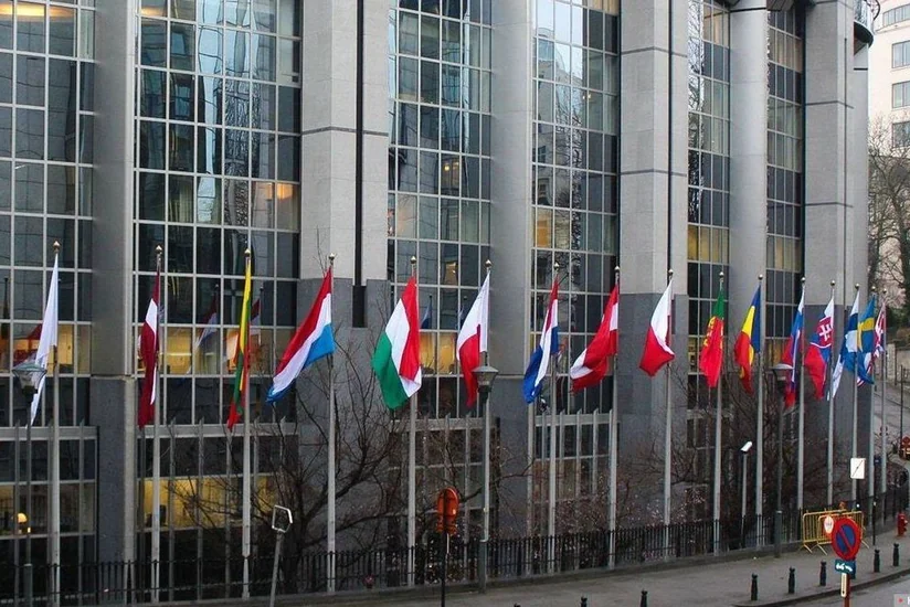 Европарламент одобрил ускоренное предоставление Киеву транша на 5 млрд евро