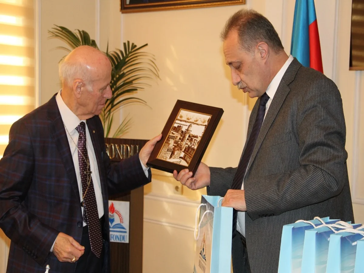 Rusiyanın tanınmış pedaqoqu Azərbaycan Prezidenti yanında Bilik Fondunda olub