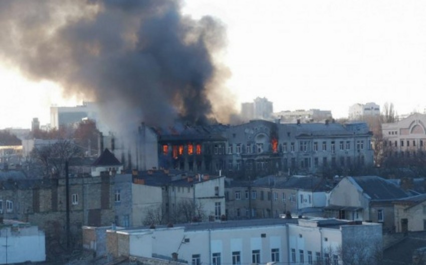 Ukrayna rəsmisi: Rusiya sualtı qayıqdan raket atır