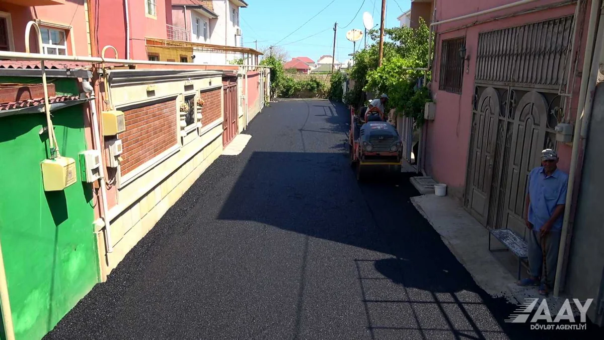 Biləcəridə uzunluğu 700 metr olan küçə təmir olunur