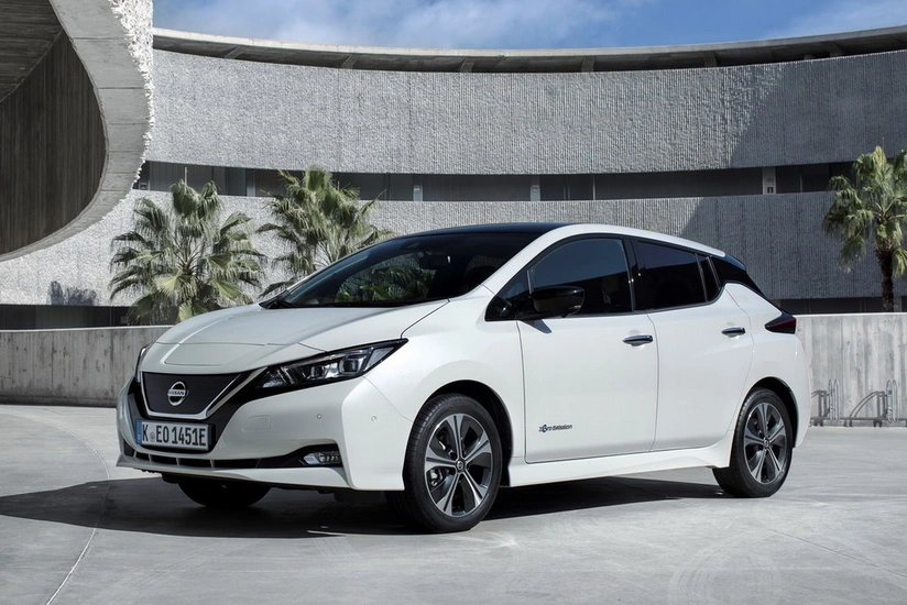 Nissan announces date of full transition to electric car production