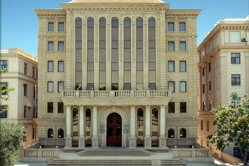 Nəsimi Rayon İcra Hakimiyyəti vətəndaşı məhkəməyə verib