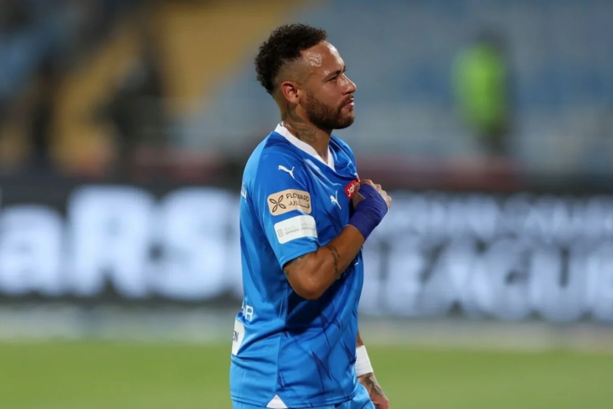 Neymar zədələnməsini şərh edib: Güclü qıcolma hiss etdim