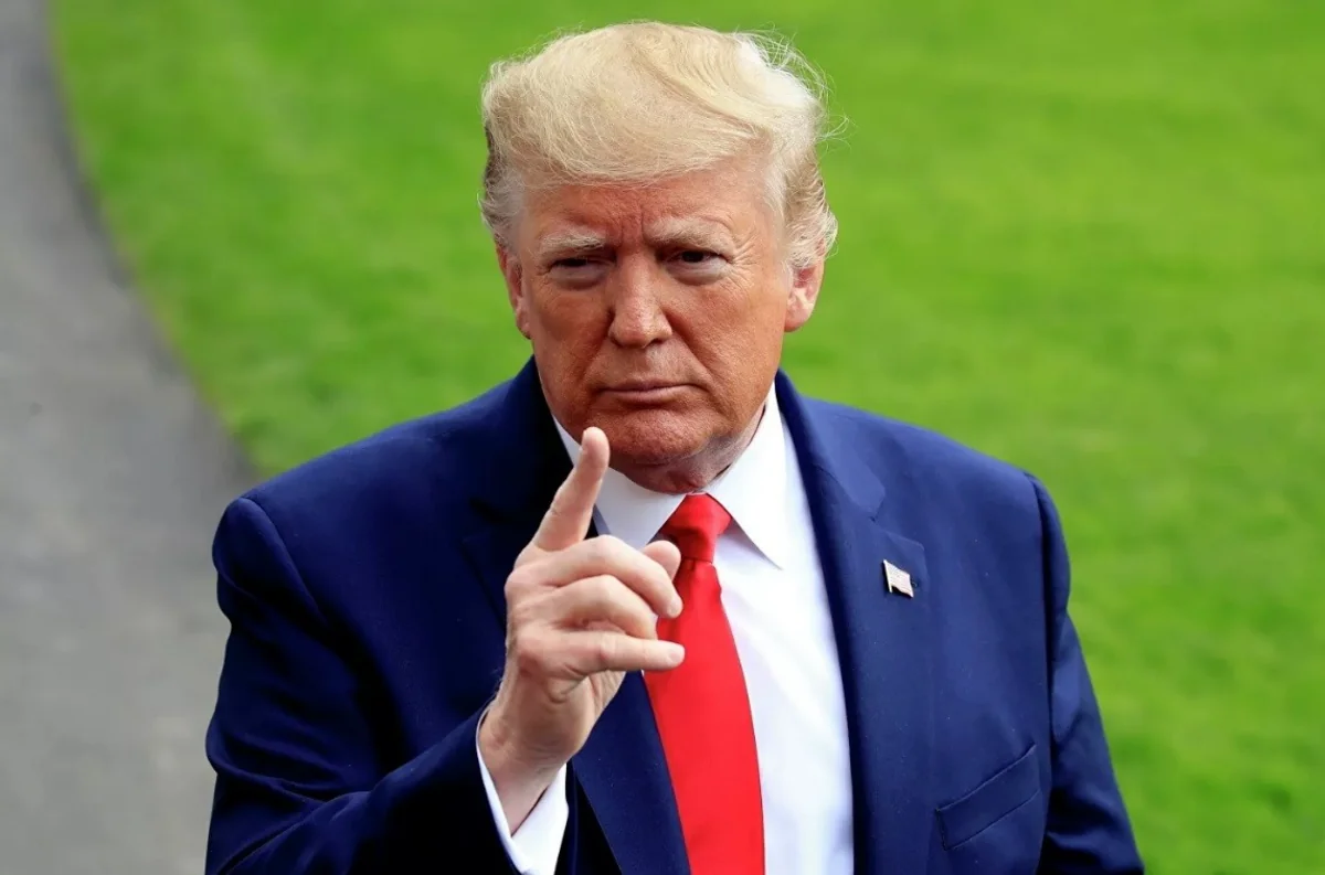 Трамп проходит медицинское обследование