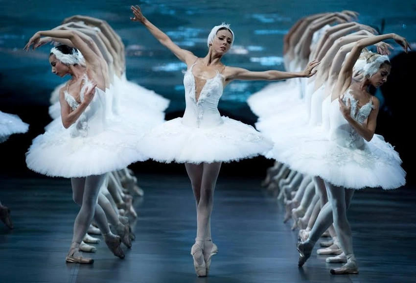 Ukraynalı solistlər Bakıda Opera və Balet Teatrında çıxış edəcəklər