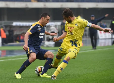 İtaliya çempionatı: Napoli İnterlə heç-heçə edərək liderliyini itirib - VİDEO