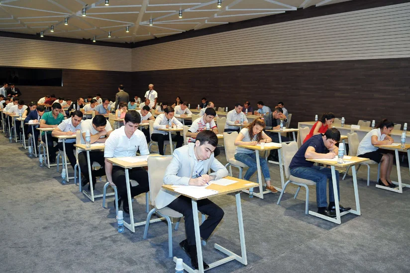 В Азербайджане устанавливается сумма платежа за участие в тестовых экзаменах