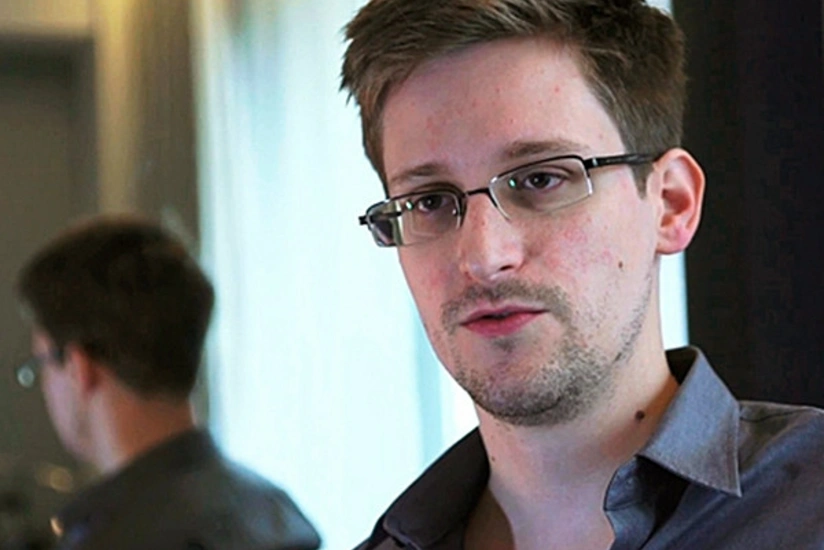 ​Switzerland announced its intention to grant asylum to Snowden