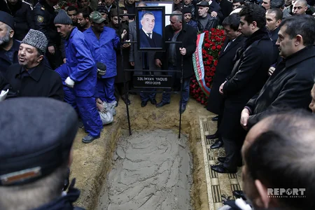 Zəlimxan Yaqub dəfn edilib - FOTO