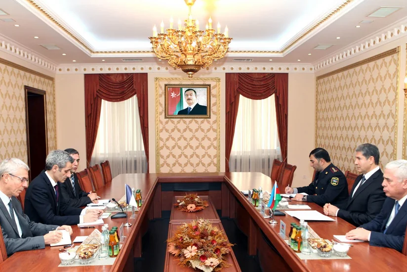 Vilayət Eyvazov Fransa səfirini qəbul edib