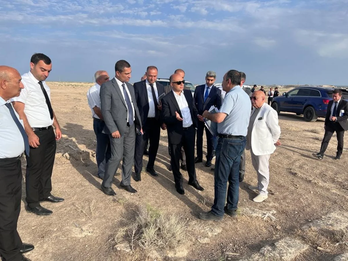 Nazir Türkanda “Daş yollar”a baxış keçirib, Bakıda abidələrin qorunması ilə bağlı tapşırıqlar verib