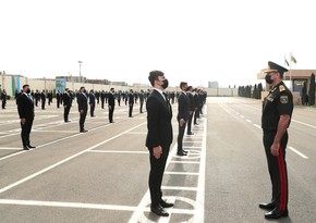 Vilayət Eyvazov sıra baxışı keçirib