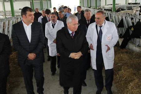 ​Kənd təsərrüfatı naziri Tərtərdə vətəndaşları qəbul edib