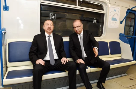 Azərbaycan Prezidenti metronun “Avtovağzal” və “Memar Əcəmi” stansiyalarının açılışında iştirak edib